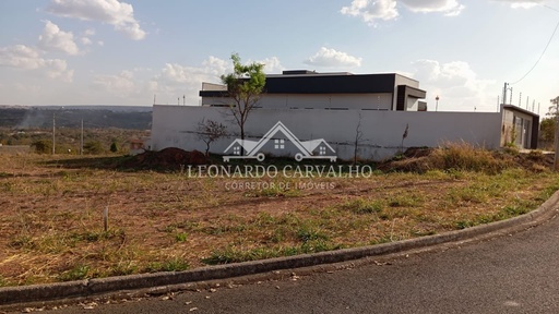 Lote/Terreno de 800m² no bairro SETOR MORADA NOBRE, em Caldas Novas | Eu Corretor