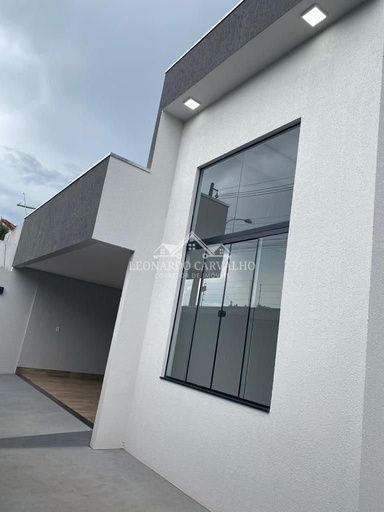 Casa de 3 quartos, no bairro turista 2, em Caldas Novas | Eu Corretor