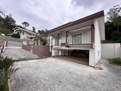 Casa de 3 quartos, 714m² no bairro Santa Rita, em Brusque | Eu Corretor