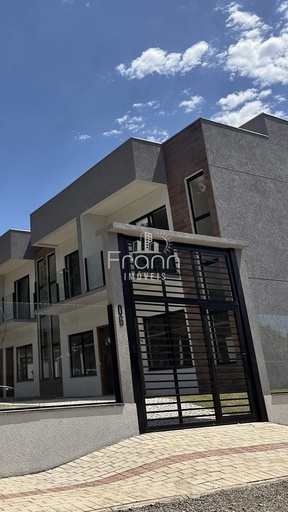 Sobrado de 2 quartos, 82m² no bairro Praia Grande, em Penha | Eu Corretor