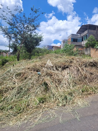 Lote/Terreno de no bairro Vale Verde, em Mateus Leme | Eu Corretor