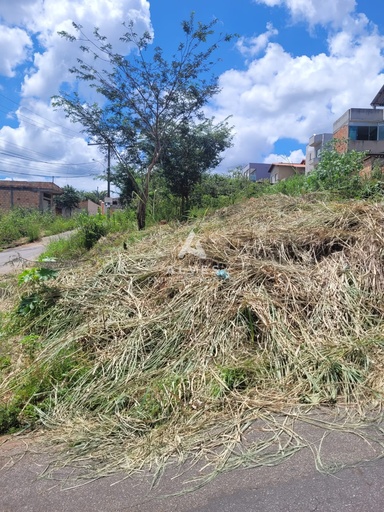 Lote/Terreno de no bairro Vale Verde, em Mateus Leme | Eu Corretor