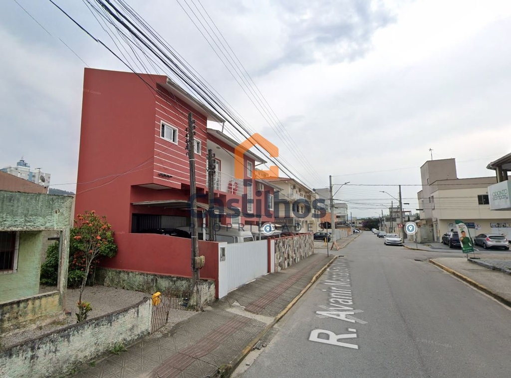 FACHADA 2.JPG