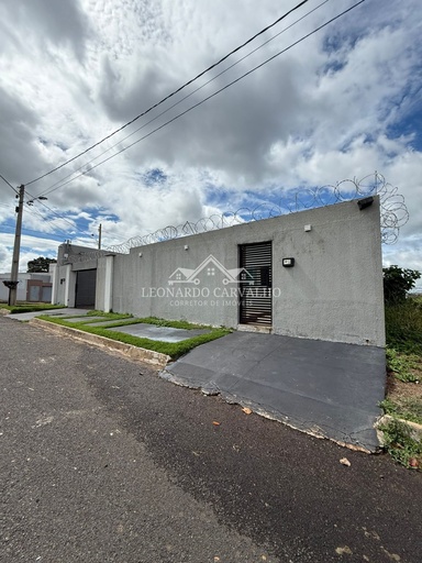 Casa de 3 quartos, no bairro morada nobre, em Caldas Novas | Eu Corretor