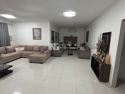 Casa de 5 quartos, 450m² no bairro Comercial, em Santana | Eu Corretor