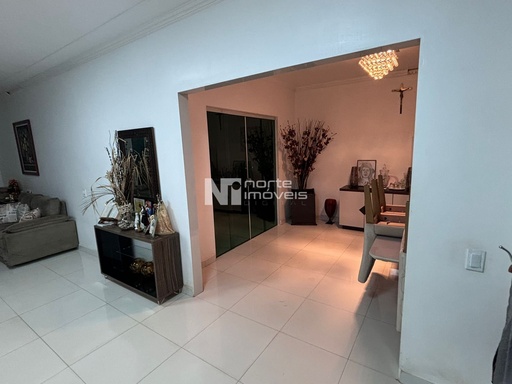 Casa de 5 quartos, 450m² no bairro Comercial, em Santana | Eu Corretor