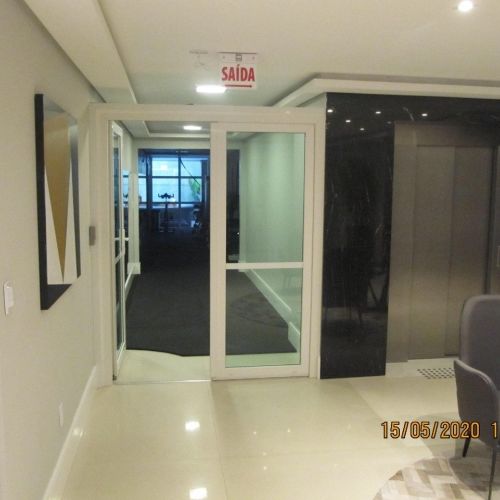 image_re_6412284.jpg