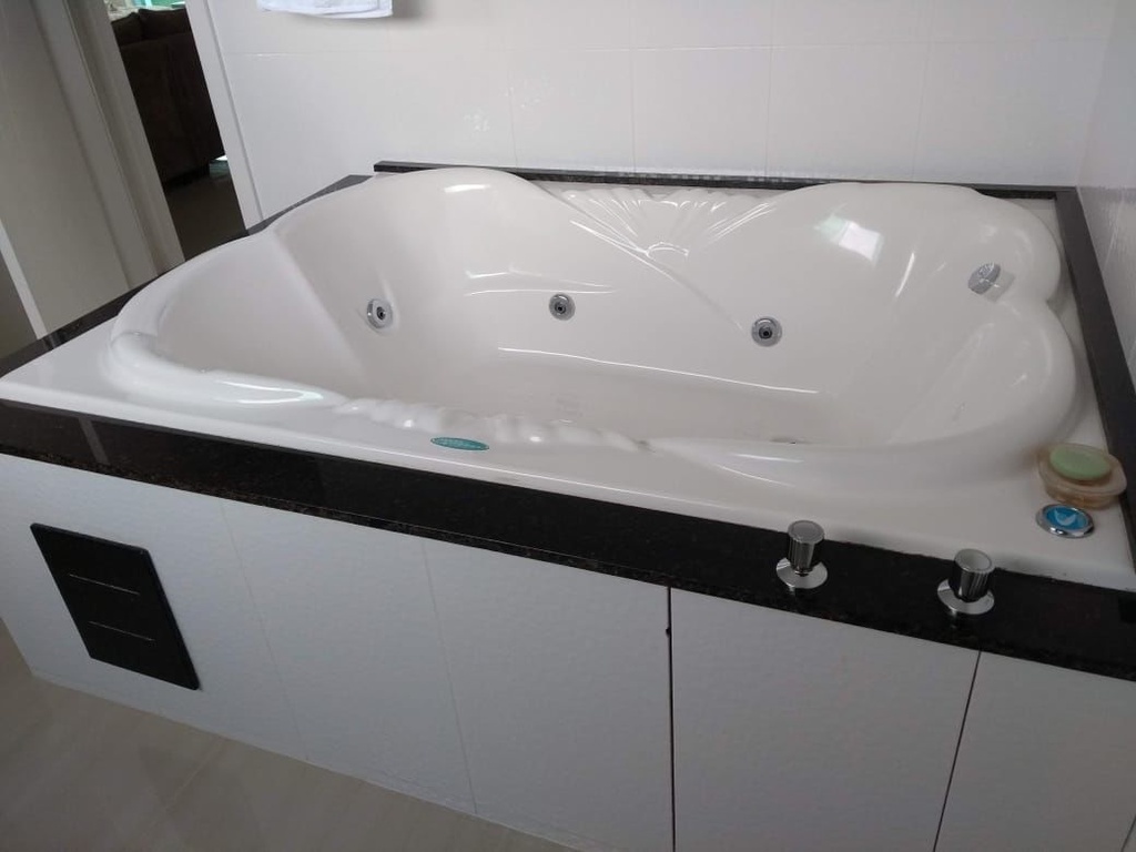 image_re_6414108.jpg