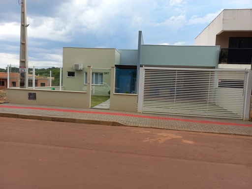 Casa de 170m² no bairro Santos Dumont, em Chapecó | Eu Corretor