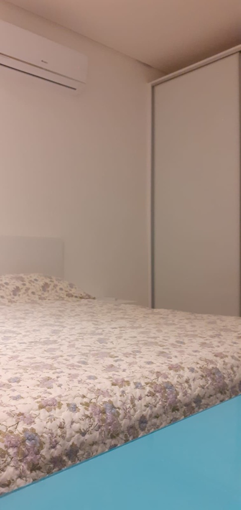 image_re_6417081.jpg