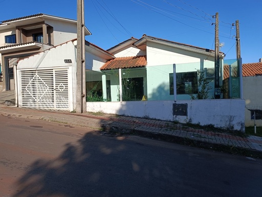Casa de 160m² no bairro Esplanada, em Chapecó | Eu Corretor