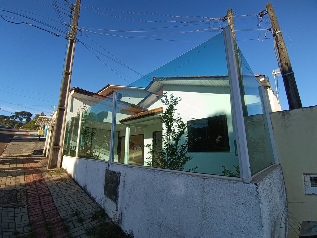 image_re_6419307.jpg