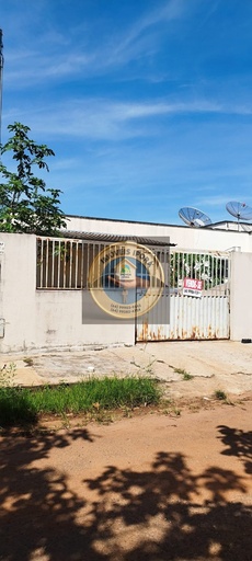 Geminado de 2 quartos, no bairro Joaquim Berto, em Iporá | Eu Corretor