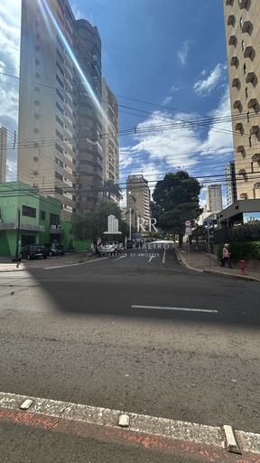 Sala Comercial de 251m² no bairro Centro, em Londrina | Eu Corretor