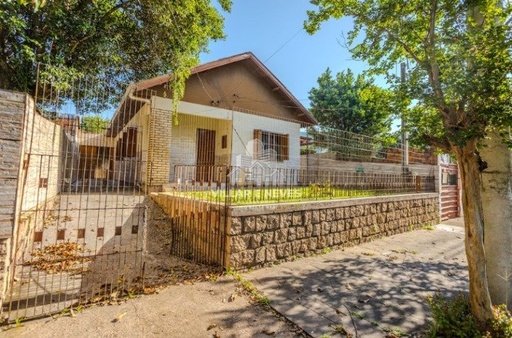 Casa de 3 quartos, 100m² no bairro Nossa Senhora das Graças, em Canoas | Eu Corretor