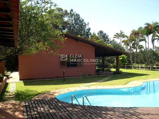 Chácara de 4 quartos, 550m² no bairro Caixa D´Água, em Vinhedo | Eu Corretor