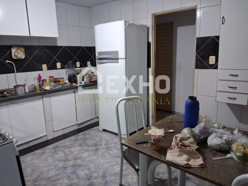 Casa de 4 quartos, no bairro Setor Garavelo b, em Goiânia | Eu Corretor