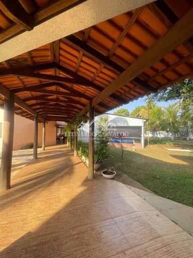 Casa de 6 quartos, no bairro  CENTRO DE Marzagão, em Caldas Novas | Eu Corretor