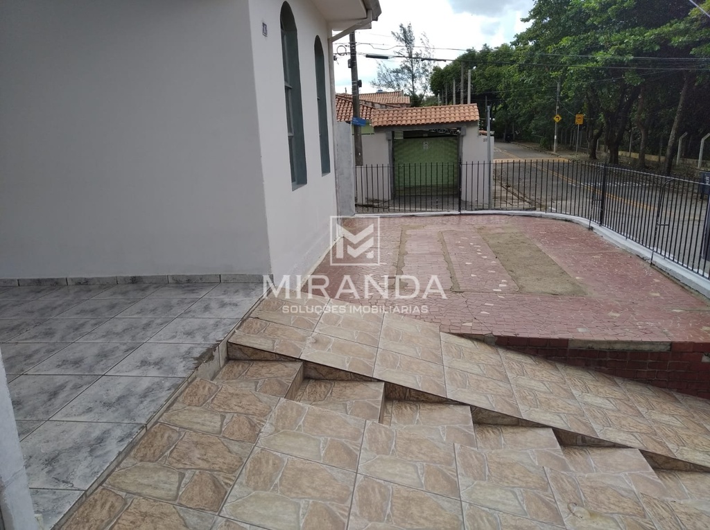 Casa Barcelona Locação Venda Milton prop (9).jpeg