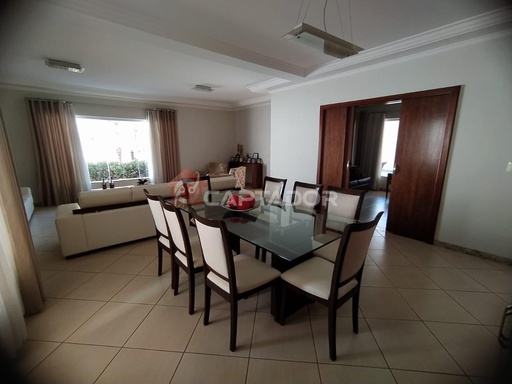 Casa de 4 quartos, 363m² no bairro Cidade Jardim, em Uberlândia | Eu Corretor
