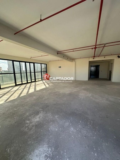 Comercial de no bairro Tabajaras, em Uberlândia | Eu Corretor
