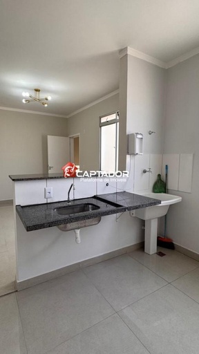 Apartamento de 2 quartos, | Eu Corretor