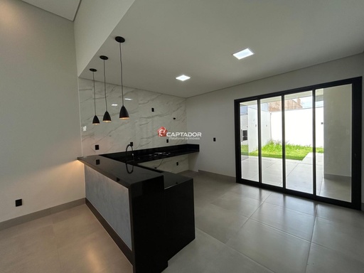 Casa de 3 quartos, 150m² no bairro Umuarama, em Uberlândia | Eu Corretor