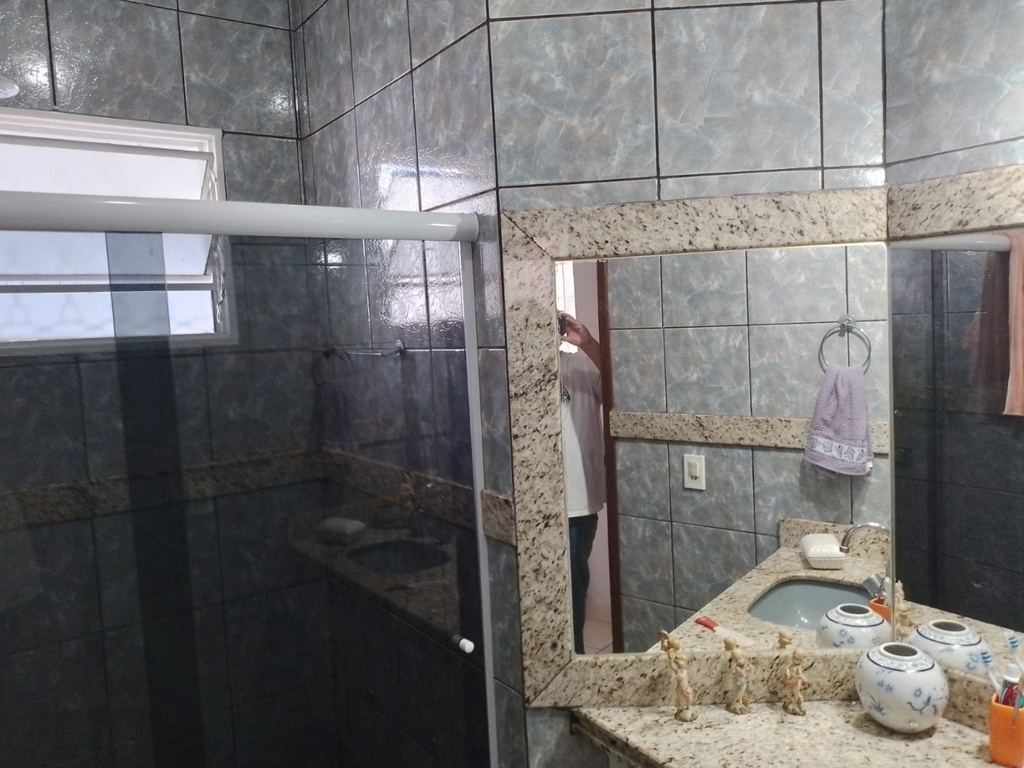 image_re_6456929.jpg