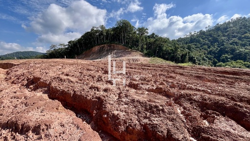 Lote/Terreno de 338m² no bairro Bateas, em Brusque | Eu Corretor
