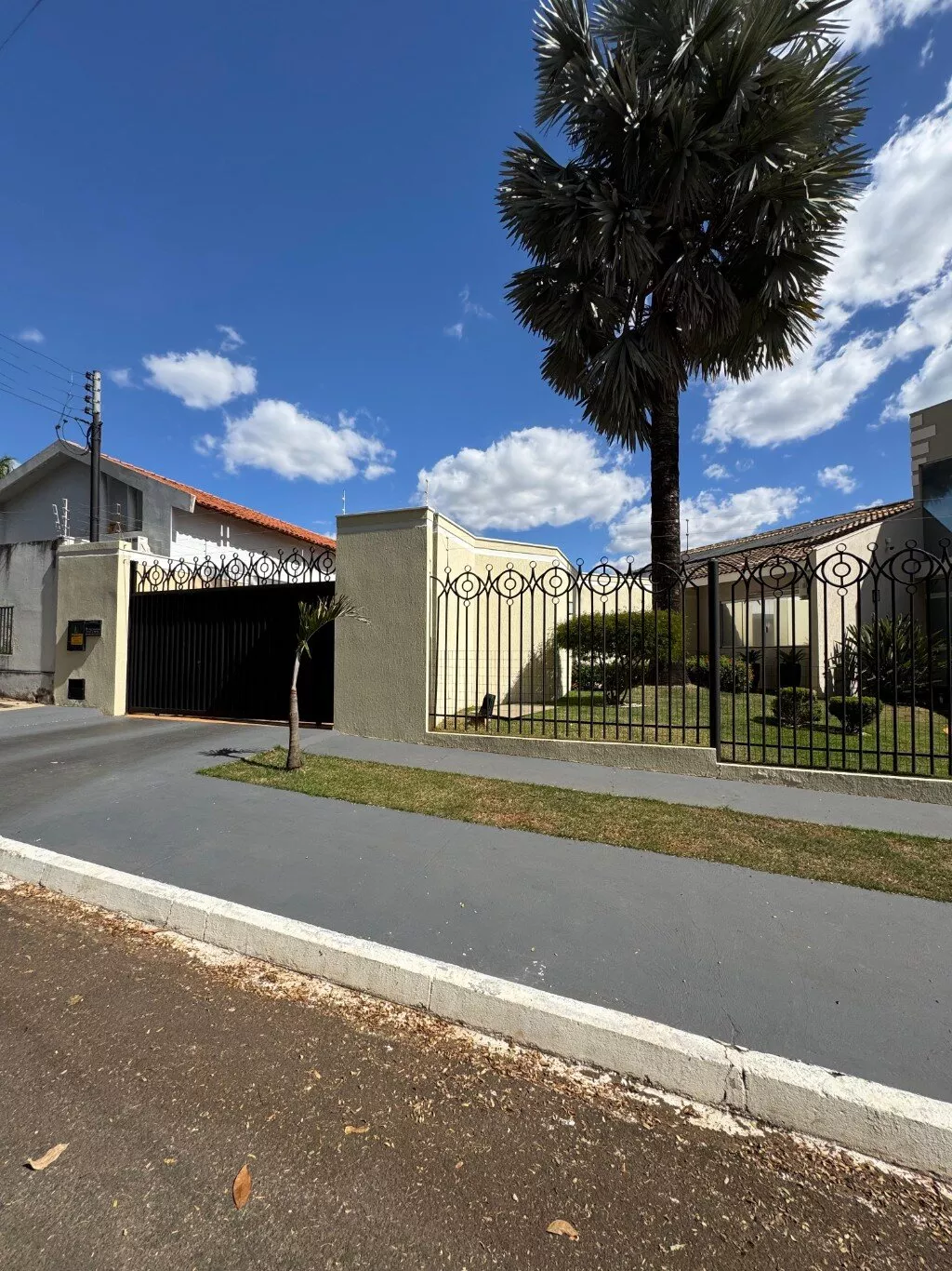 Casa de 4 quartos, no bairro Setor Boa Vista, em Mineiros | Eu Corretor