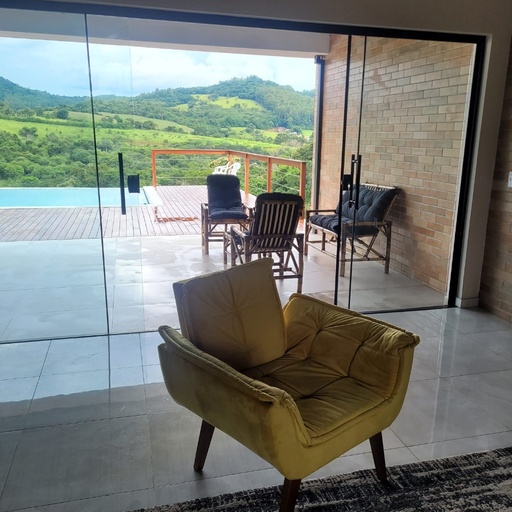 Casa de 4 quartos, no bairro Vargem, em Vargem | Eu Corretor