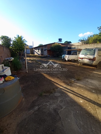 Comercial de 10 quartos, no bairro cannaa, em Caldas Novas | Eu Corretor