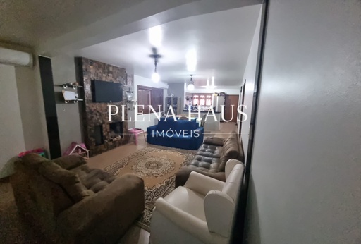 Casa de 3 quartos, 228m² no bairro Centro, em Presidente Lucena | Eu Corretor
