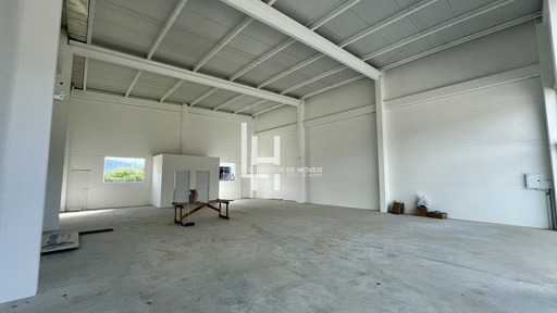 Sala Comercial de 230m² no bairro Dom Joaquim, em Brusque | Eu Corretor