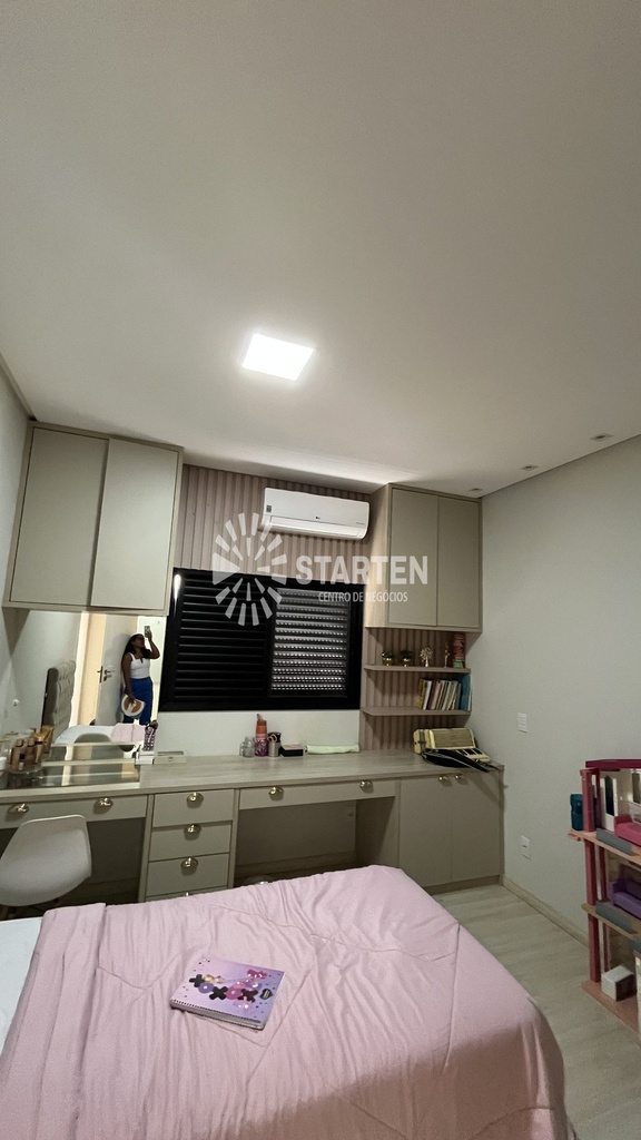 IMG_1884.jpeg