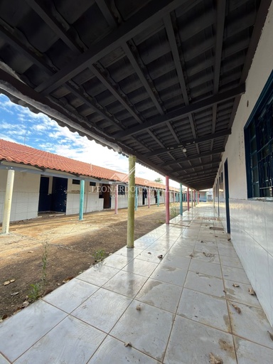 Comercial de 12 quartos, no bairro caldas oeste, em Caldas Novas | Eu Corretor