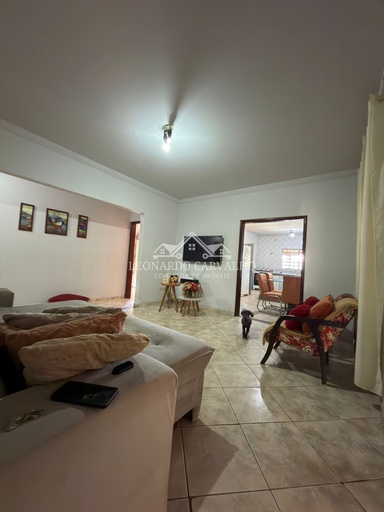Casa de 4 quartos, no bairro itaja, em Caldas Novas | Eu Corretor