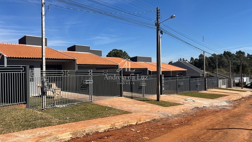 Casa de 2 quartos, 54m² no bairro Cará-Cará, em Ponta Grossa | Eu Corretor