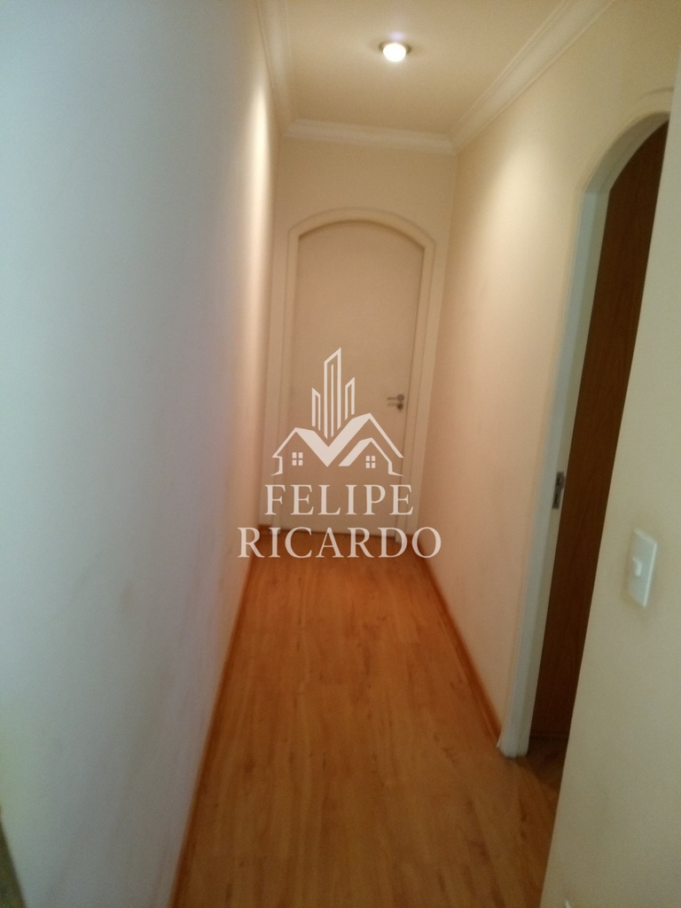 corredor quartos 2.jpg