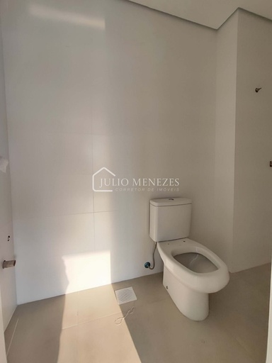 Apartamento de 2 quartos, no bairro Centro, em Torres | Eu Corretor