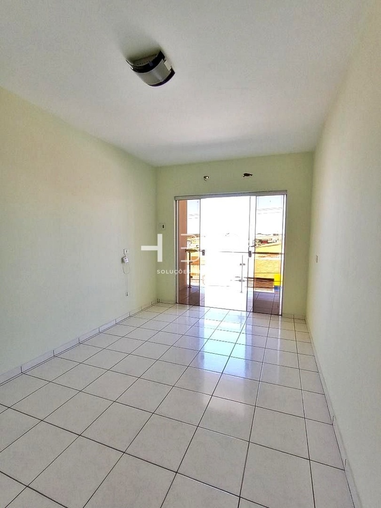 quarto com sacada.jpg