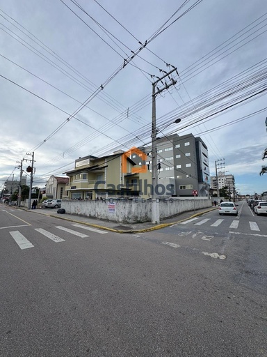Lote/Terreno de 393m² no bairro Centro, em Biguaçu | Eu Corretor