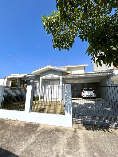 Casa de 3 quartos, 212m² no bairro  Deltaville, em Biguaçu | Eu Corretor