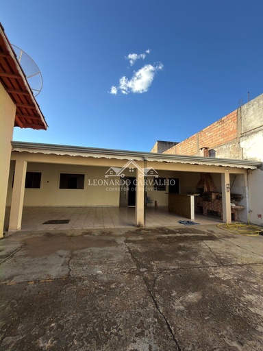Casa de 4 quartos, no bairro itaici 2, em Caldas Novas | Eu Corretor