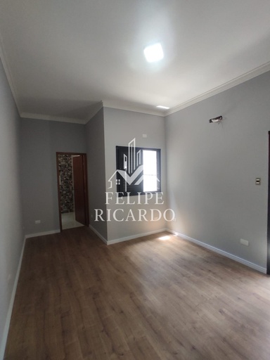 Sala Comercial de 28m² no bairro Parque Oratório, em Santo André | Eu Corretor
