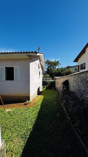 Casa de 3 quartos, no bairro Vila Isabel, em Criciúma | Eu Corretor