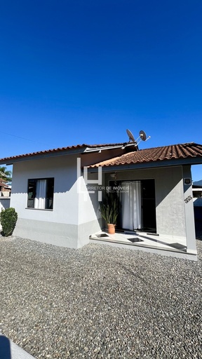 Casa de 3 quartos, 384m² no bairro Centro , em Guabiruba | Eu Corretor
