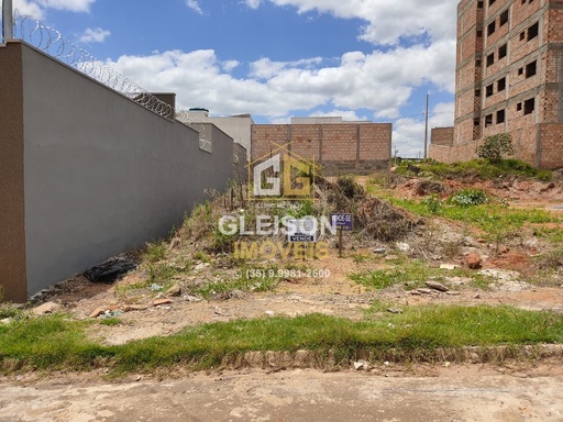 Lote/Terreno de 250m² no bairro Mirante do Vale, em Passos | Eu Corretor
