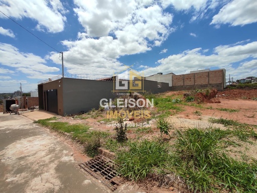 Lote/Terreno de 250m² no bairro Mirante do Vale, em Passos | Eu Corretor