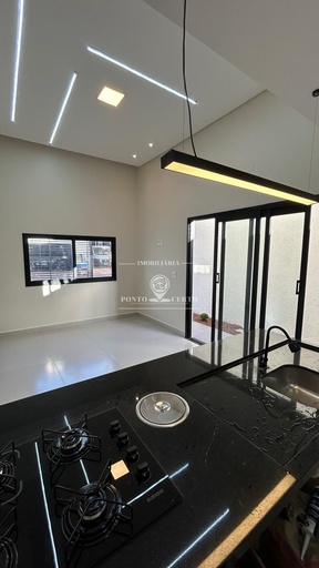 Casa de 2 quartos, no bairro Esmeralda, em Cascavel | Eu Corretor